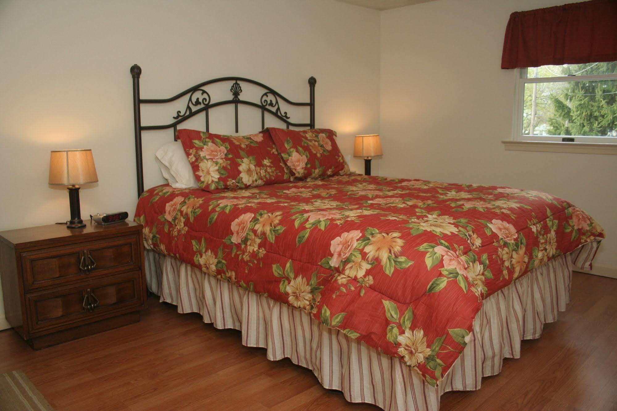 Red Lion Bed & Breakfast Exterior foto